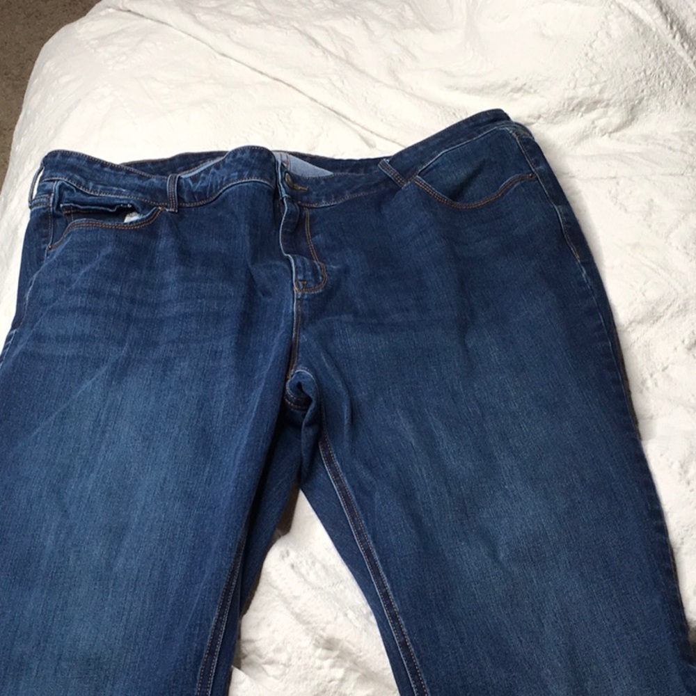 Old Navy Boot Cut size 20 EUC